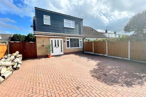 3 bedroom semi-detached bungalow for sale, Maple Close, Sandbach