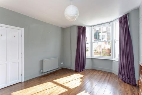 3 bedroom maisonette to rent, Mountgrove Road, Highbury, N5