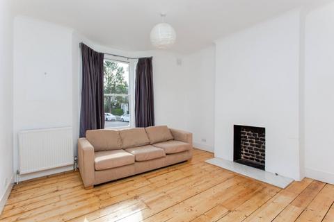 3 bedroom maisonette to rent, Mountgrove Road, Highbury, N5