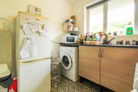 2 bedroom maisonette for sale, Brecon Close, Luton LU1