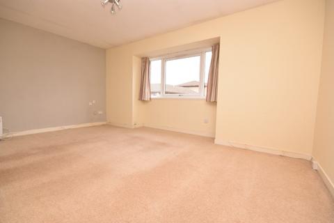 3 bedroom flat to rent, Allanfield, Edinburgh, EH7