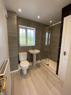 15 Barwick Drive, Uxbridge, UB8 3UP