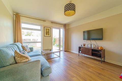 2 bedroom end of terrace house for sale, Trem-Y-Mor, Brackla, CF31