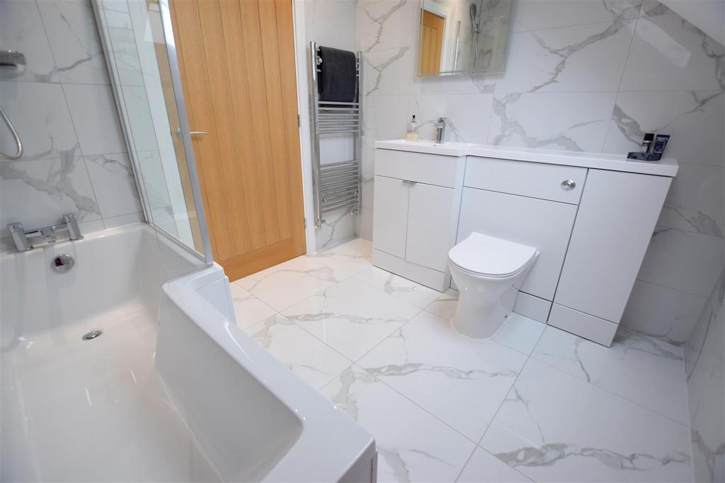 Family bathroom
