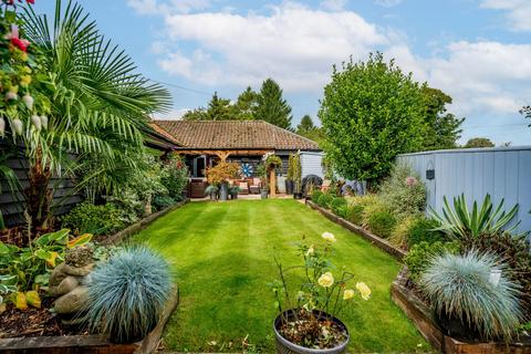 4 bedroom barn conversion for sale, The Street, Bridgham