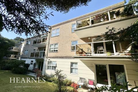 3 bedroom flat for sale, 5 Wilderton Road West, Branksome Park, Poole, BH13