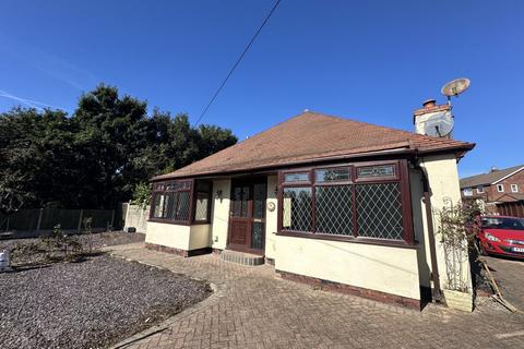 2 bedroom bungalow to rent, Hollowgate, Barnburgh