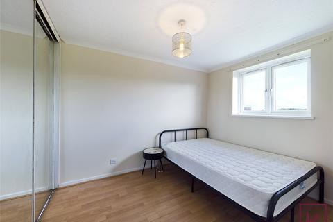 1 bedroom flat to rent, Wheatsheaf Close, Northolt, UB5