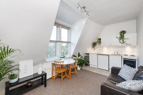 1 bedroom flat to rent, Muswell Hill