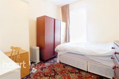 1 bedroom flat to rent, Prince Road, SE25