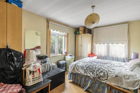 2 bedroom maisonette for sale, Nelgarde Road, London, SE6 4TF