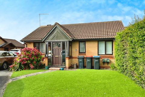 2 bedroom bungalow for sale, Waters Reams, Great Boughton, Chester, Cheshire, CH3