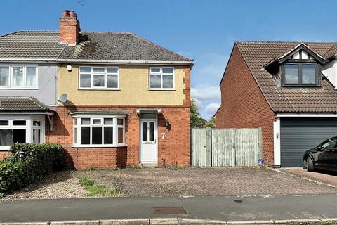 3 bedroom semi-detached house for sale, Holmfield Avenue West, Leicester LE3