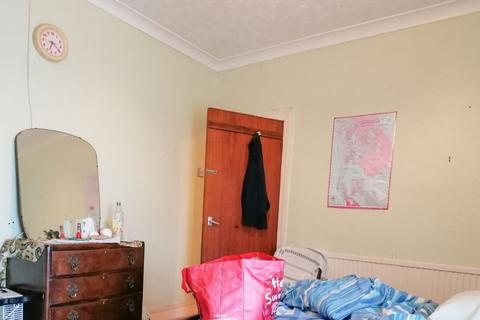 79 Bryn Road, Llanelli, SA15 2LW