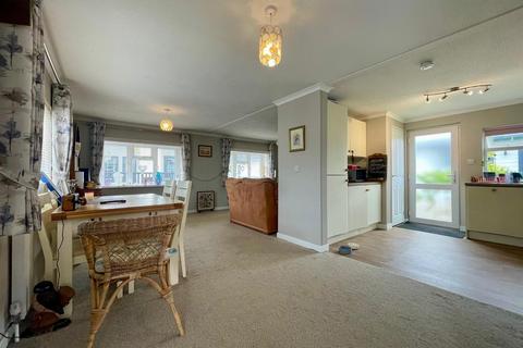 2 bedroom park home for sale, Lupin Walk, Three Legged Cross, Wimborne