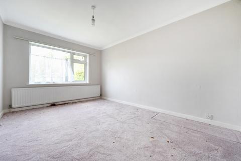 18 Abbeydale, Winterbourne, Bristol, BS36 1LW