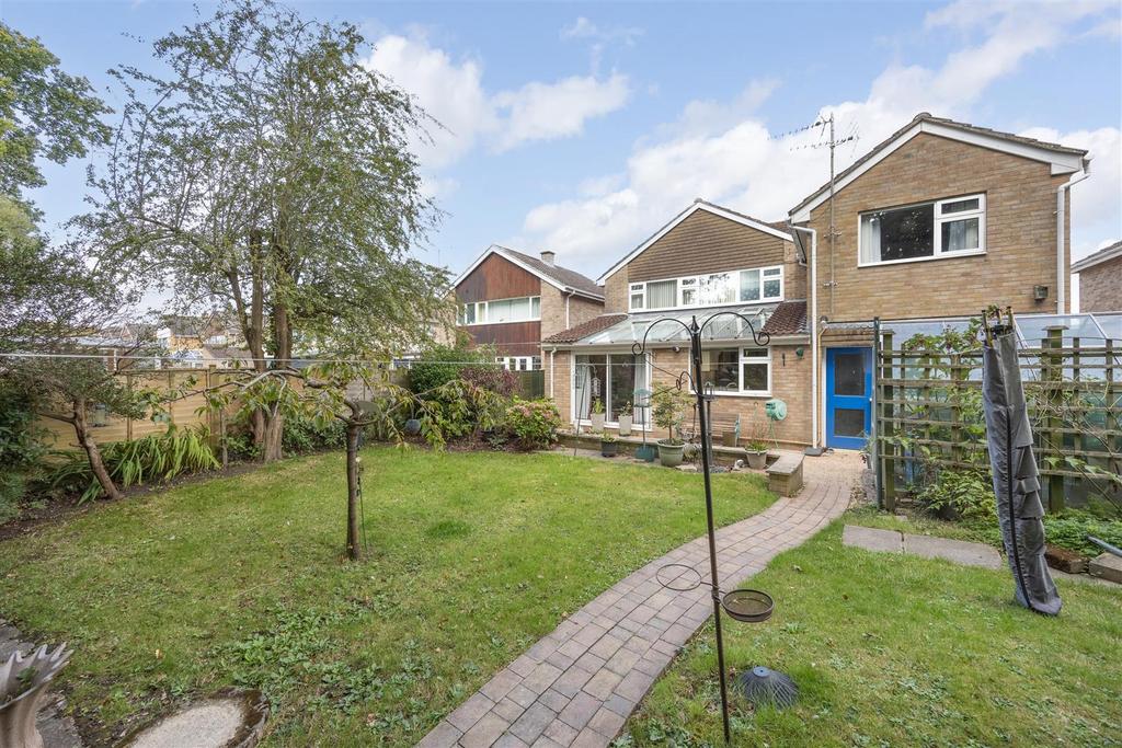 26 Green Lane Trowbridge BA14 7 DB (28).jpg