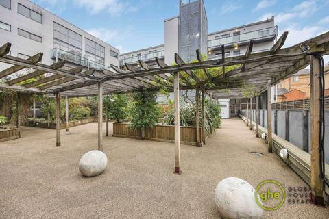 2 bedroom flat for sale, Crown Apartments, Bermondsey, London