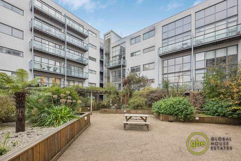 2 bedroom flat for sale, Crown Apartments, Bermondsey, London