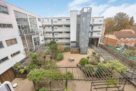 2 bedroom flat for sale, Crown Apartments, Bermondsey, London