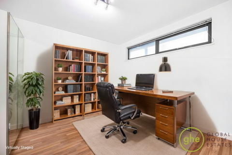 2 bedroom flat for sale, Crown Apartments, Bermondsey, London