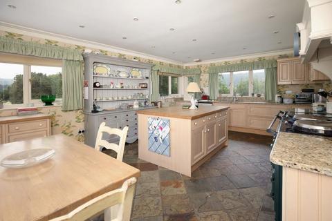 4 bedroom chalet for sale, Lustleigh, Newton Abbot, TQ13