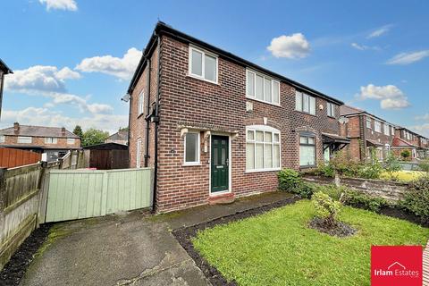 3 bedroom property for sale, Silverdale Avenue, Irlam, M44