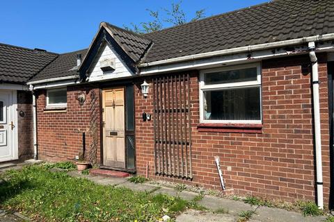 1 bedroom terraced bungalow for sale, Ketton Close, Manchester M11