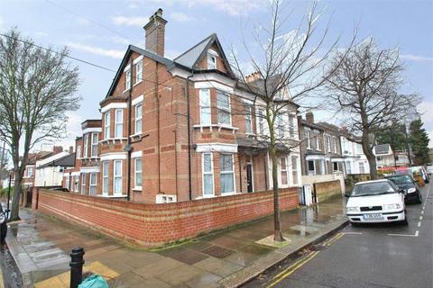 2 bedroom flat to rent, Allison Road, W3