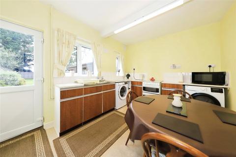 98 Deansfield Road, Eastfield, Wolverhampton, WV1 2LD