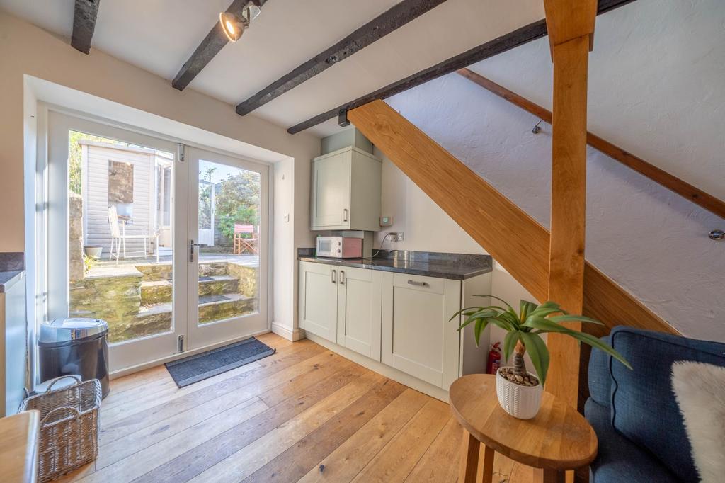 Kitchen living space