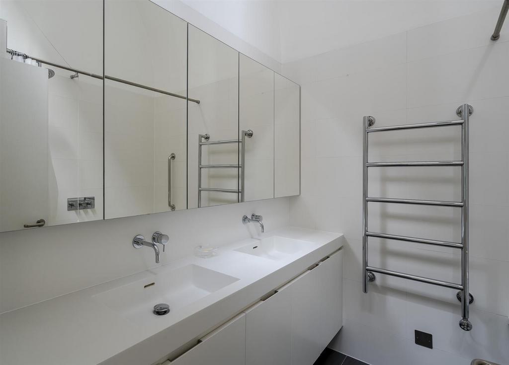27 Defoe House - low res - NPP03609.jpg