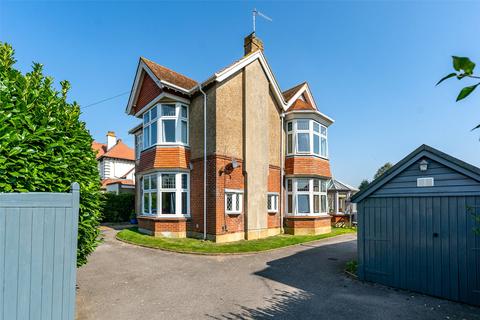 4 bedroom detached house for sale, Cissbury Road, Worthing, West Sussex, BN14