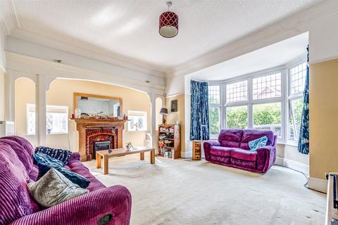 4 bedroom detached house for sale, Cissbury Road, Worthing, West Sussex, BN14