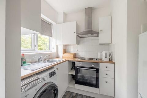 Studio for sale, Corfe Place, Maidenhead SL6