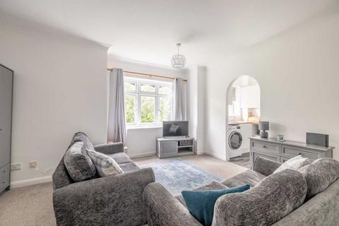 Studio for sale, Corfe Place, Maidenhead SL6