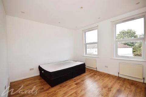 3 bedroom end of terrace house to rent, Stafford Street Gillingham ME7