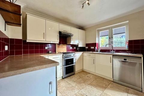 3 bedroom link detached house to rent, Metcalfe Grove, Blakelands