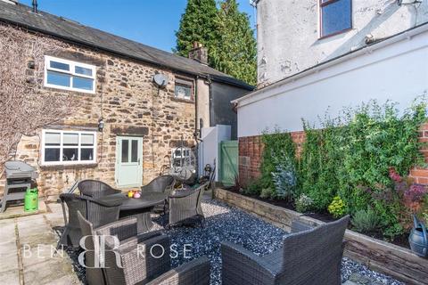 2 bedroom end of terrace house for sale, Waterhouse Green, Whittle-Le-Woods, Chorley