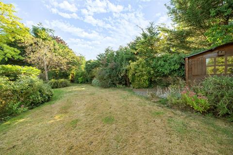 4 bedroom detached bungalow for sale, Kimbolton Road, Bedford