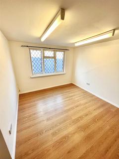 Office to rent, Burdett Road, Southend-on-Sea