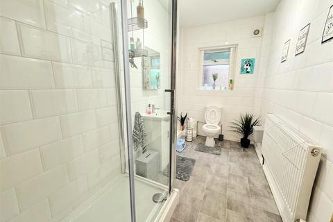 3 Kremlin Drive, Liverpool, L13 7BU