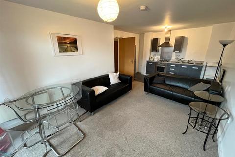 2 bedroom flat to rent, City Gate 3, 5 Blantrye Street, Castlefield