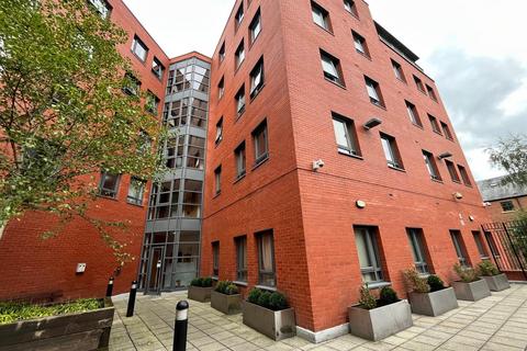 2 bedroom flat to rent, City Gate 3, 5 Blantrye Street, Castlefield