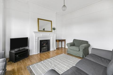 3 bedroom apartment for sale, Boundaries Road, London, SW12