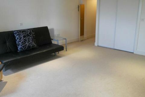 1 bedroom flat to rent, Lady Isle House, Ferry Court, Cardiff