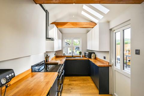 9 Bower Road, Mersham, Ashford, TN25 6NJ