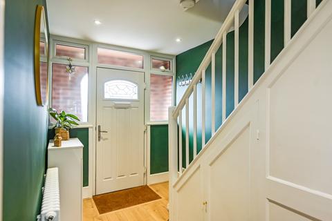 9 Bower Road, Mersham, Ashford, TN25 6NJ