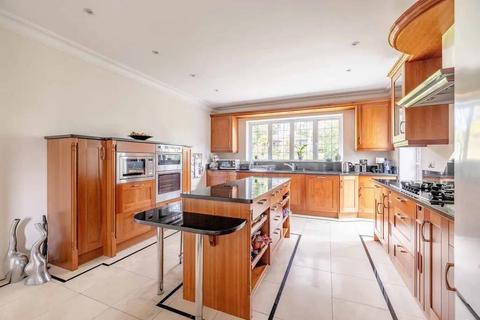 7 bedroom detached house for sale, Fulmer Drive, Gerrards Cross SL9