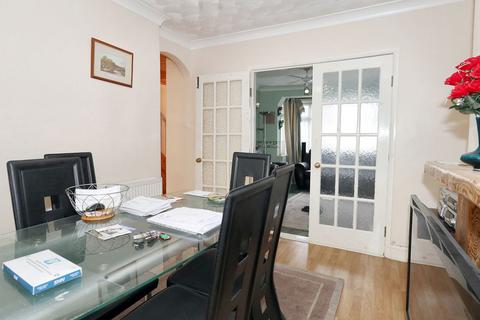 3 bedroom terraced house for sale, 56 Castlemaine Avenue, Gillingham, Kent, ME7 2QE